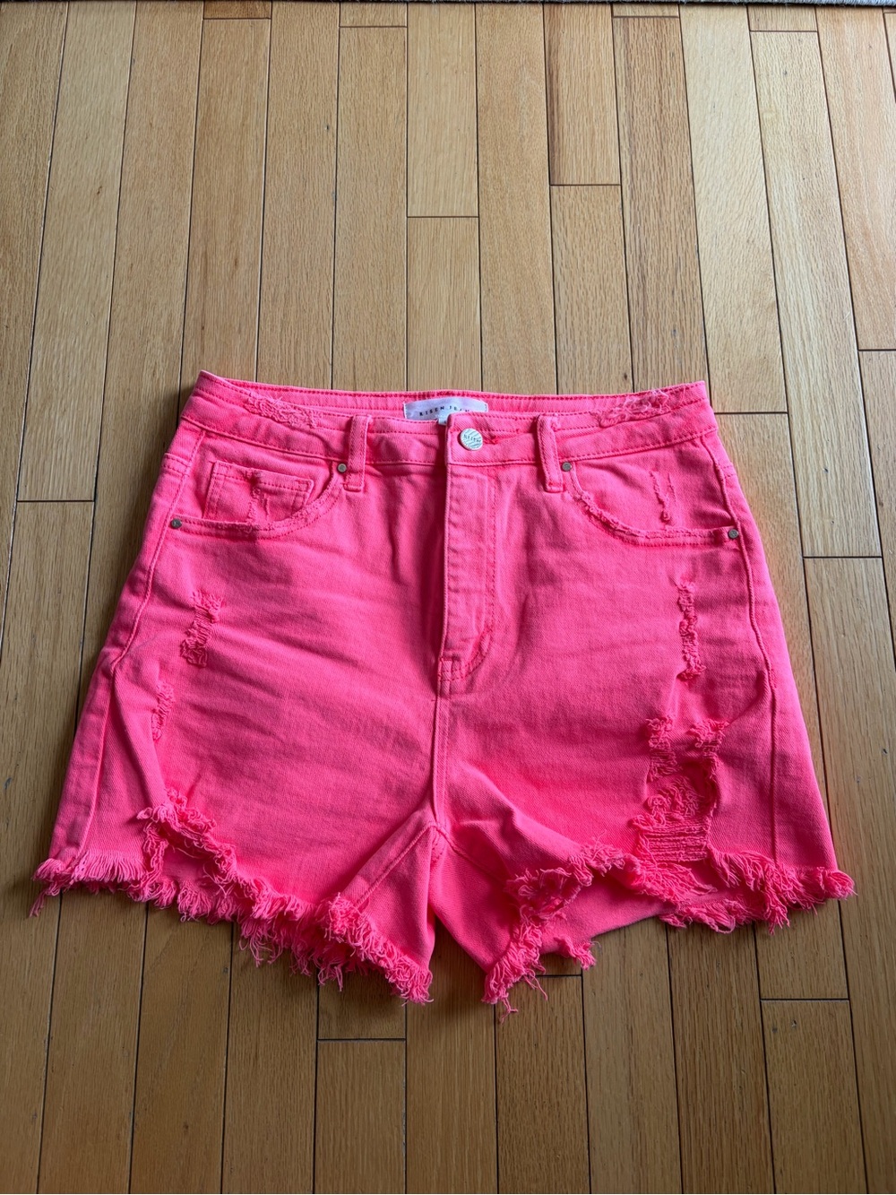 Mae Risen NWT high-rise Women’s Shorts in Neon Coral - size Large